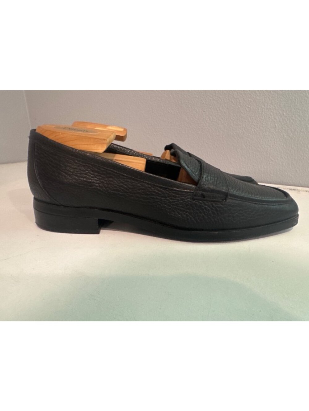 Vionic Women Shoes Sz 10 Black Pebbled Leather Sellah Low-Heeled Loafers Classic - Picture 3 of 12